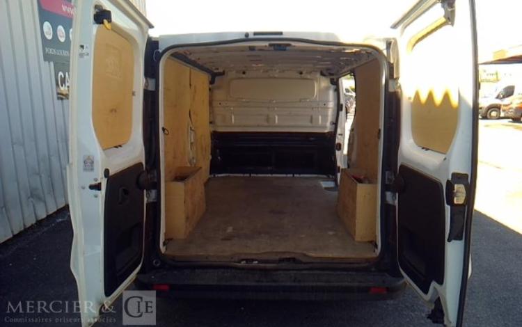 RENAULT TRAFIC 35S14G BLANC FZ-533-SG