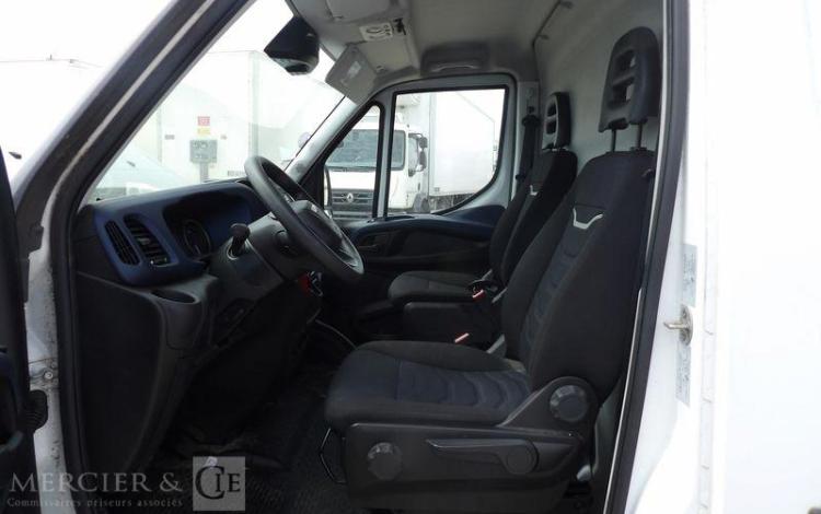 IVECO 35S14G  FZ-693-JF