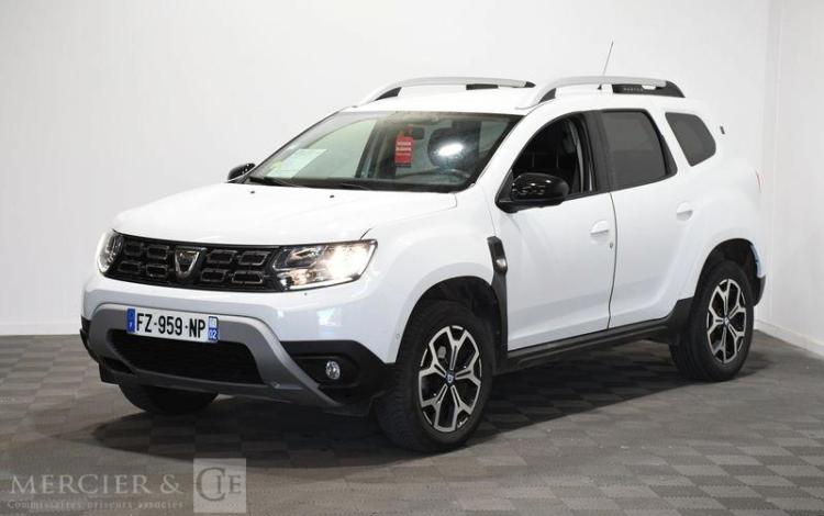 DACIA DUSTER 1.5 BLUEDCI 115ch 15 ANS BLANC FZ-959-NP