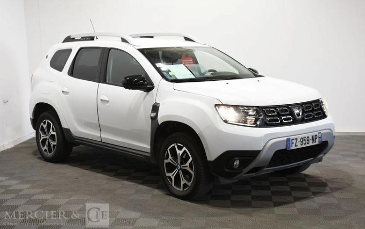 DACIA DUSTER 1.5 BLUEDCI 115ch 15 ANS BLANC FZ-959-NP