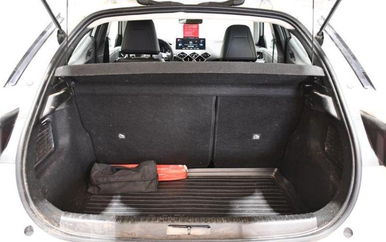 DS DS3 CROSSBACK 1.5 HDI 130ch BUSINESS EAT8 BLANC FZ-981-MY