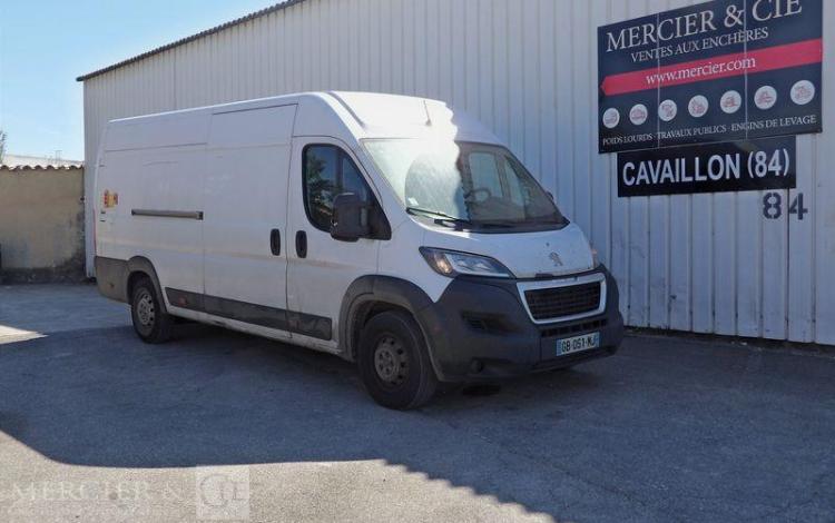 PEUGEOT BOXER  GB-051-MJ