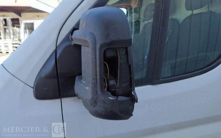 PEUGEOT BOXER  GB-051-MJ