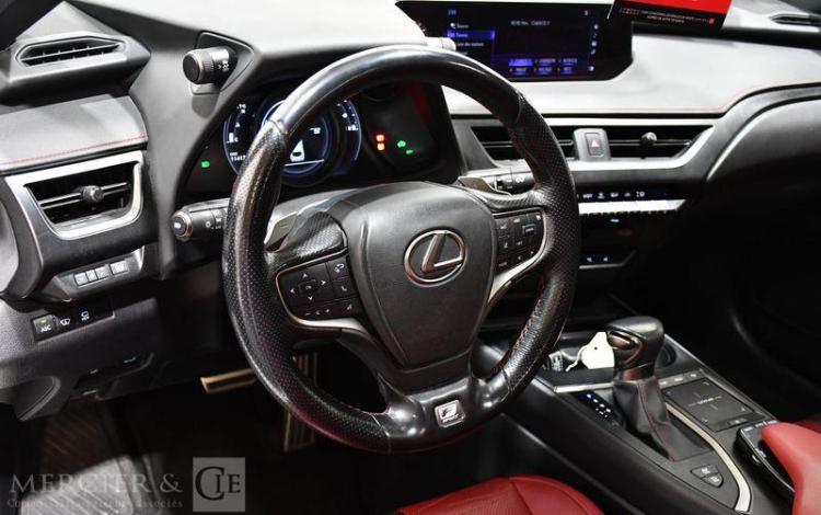 LEXUS UX 2,0 F SPORT EXECUTIVE BLANC GB-096-KM