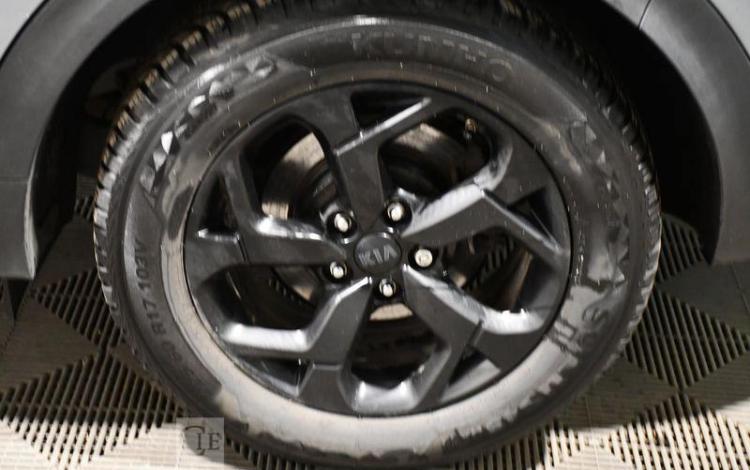 KIA SPORTAGE 1,6 CRDI 136 BLACK EDITION GRIS GB-419-VZ