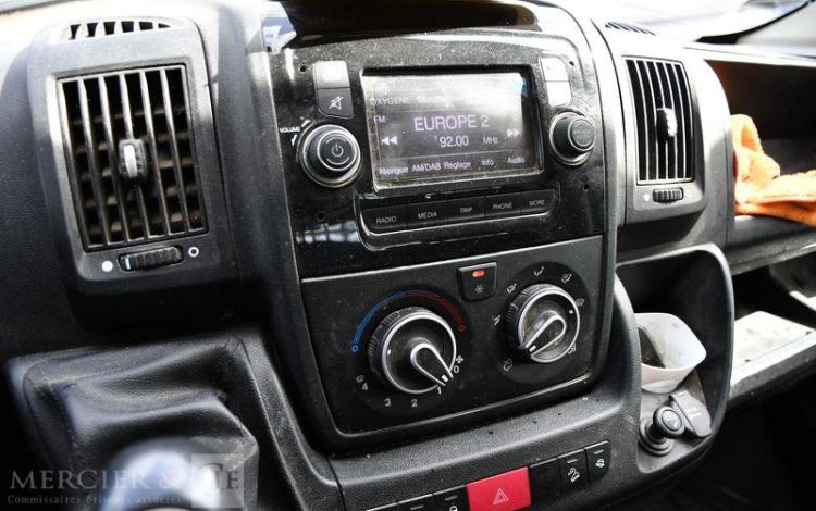 CITROEN JUMPER BENNE 35 L2H2 BLUE HDI BLANC GB-830-CQ