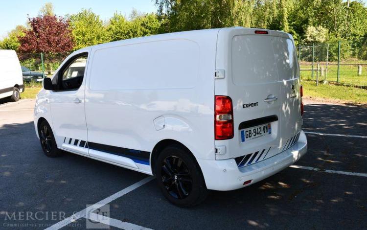 PEUGEOT EXPERT PACK SPORT STANDARD BLUEHDI BLANC GB-942-VM