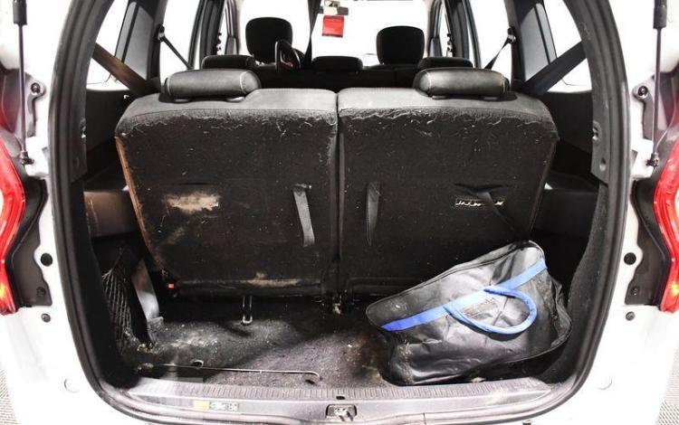 DACIA LODGY BLUE DCI 115 STEPWAY 7 PLACES BLANC GC-013-NM