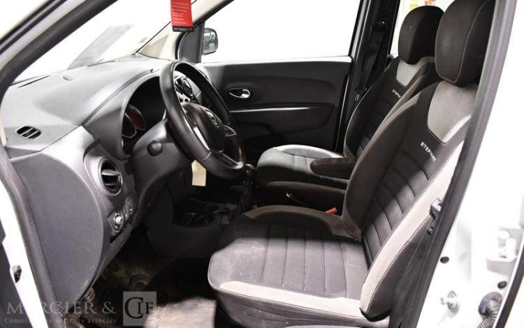 DACIA LODGY BLUE DCI 115 STEPWAY 7 PLACES BLANC GC-013-NM