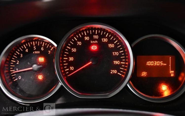 DACIA LODGY BLUE DCI 115 STEPWAY 7 PLACES BLANC GC-013-NM