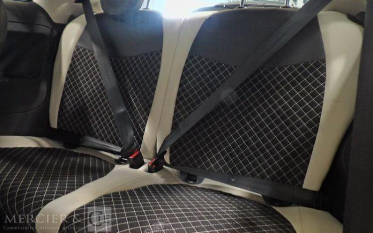 FIAT 500 HYBRID BORDEAUX GC-297-SR