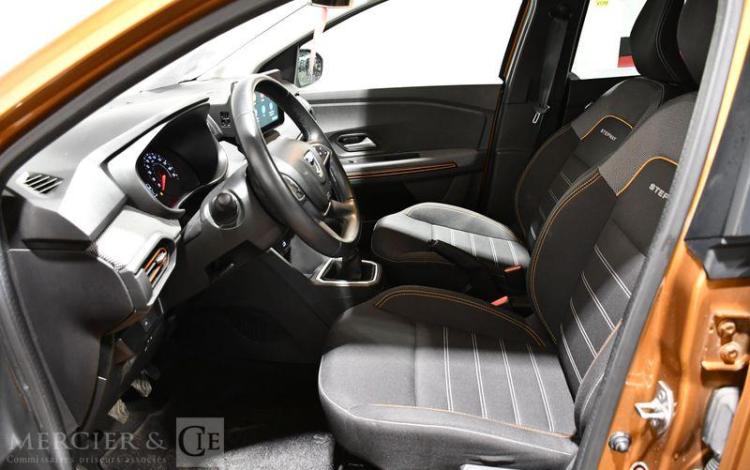 DACIA SANDERO STEPWAY CONFORT ECO-G 100 ORA GC-502-WY