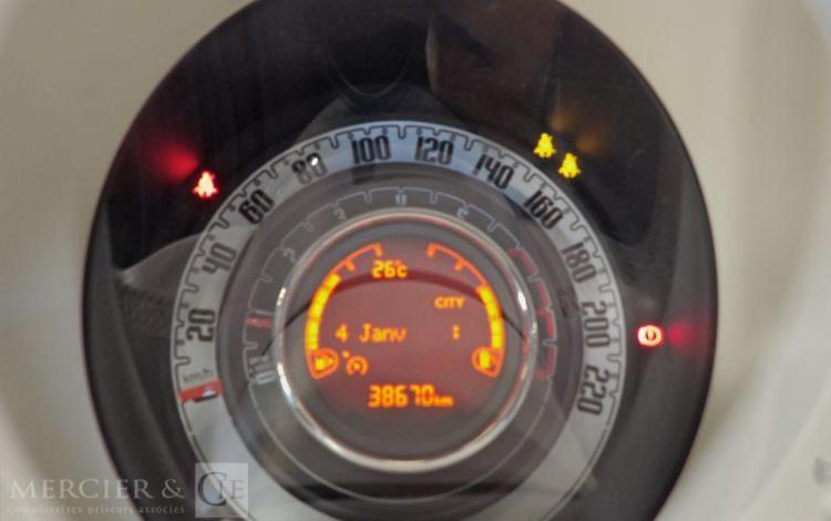 FIAT 500 HYBRID BORDEAUX GC-791-SR