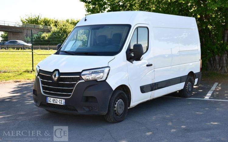 RENAULT MASTER F3300 L2H2 DCI 135 BLANC GC-852-CE