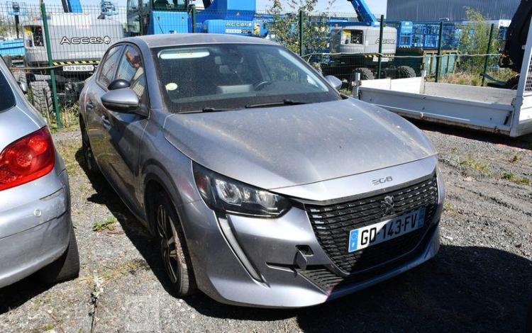 PEUGEOT 208 A,E ALLURE BLUEHDI GRIS GD-143-FV