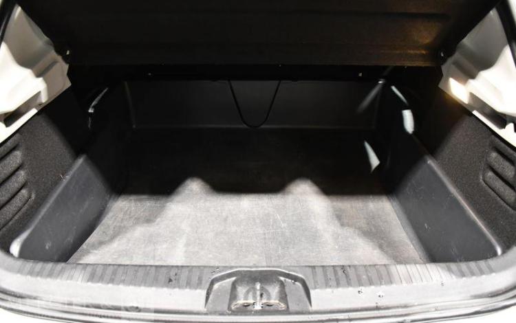 RENAULT CLIO V SOCIETE 0.9 TCE 90ch BUSINESS REVERSIBLE BLANC GD-308-EG