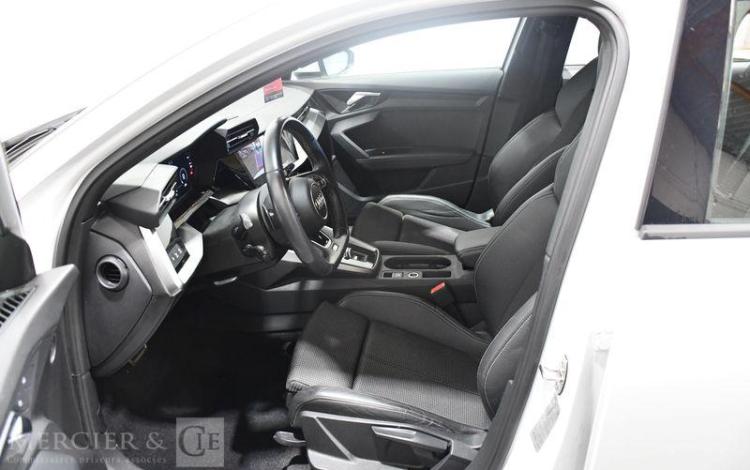 AUDI A3 SPORTBACK 2.0 30 TDI 115ch S-LINE S-TRONIC BLANC GD-331-FC