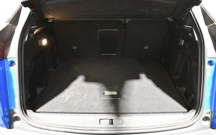 PEUGEOT 3008 GT BLUEHDI 130 BLEU GD-477-KM