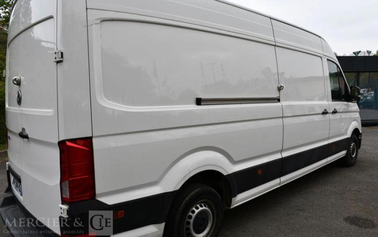 VOLKSWAGEN CRAFTER BUSINESS LINE BLANC GD-564-KZ