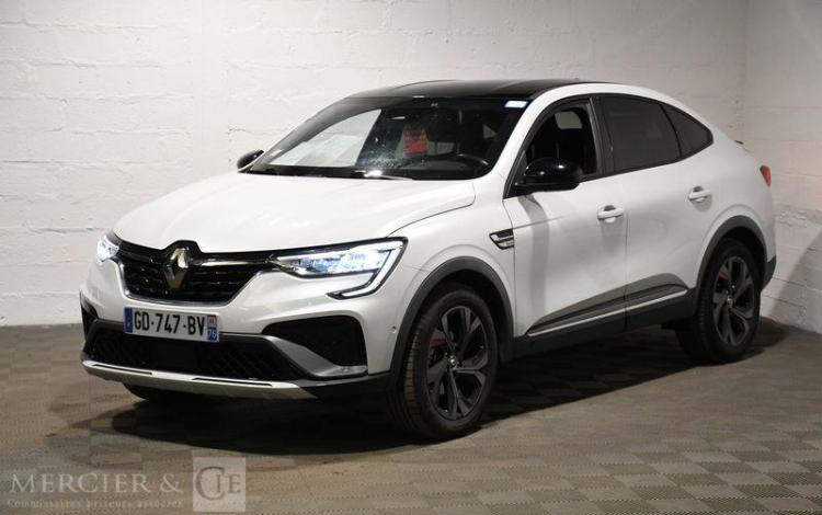 RENAULT ARKANA e-TECH 145CH 21B RS LINE COUPE GRIS GD-747-BV