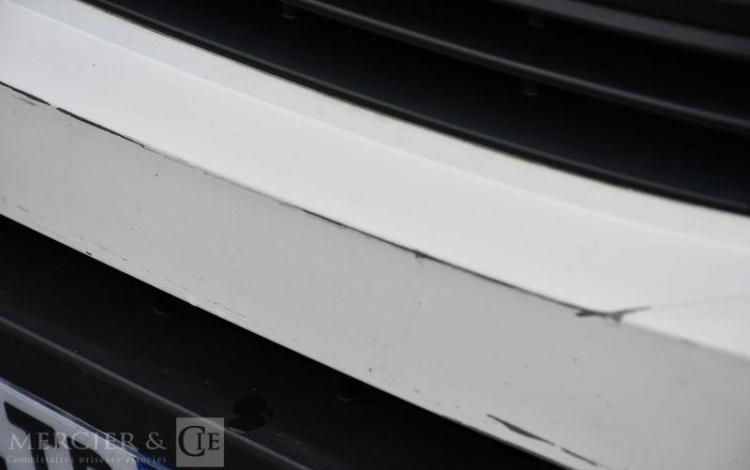 VOLKSWAGEN CRAFTER BUSINESS LINE BLANC GD-766-TR