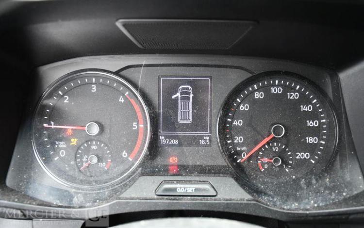 VOLKSWAGEN CRAFTER BUSINESS LINE BLANC GD-766-TR