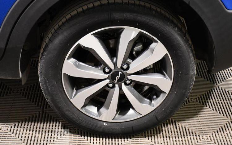 KIA STONIC BLUE EDITION BLEU GE-122-ZJ