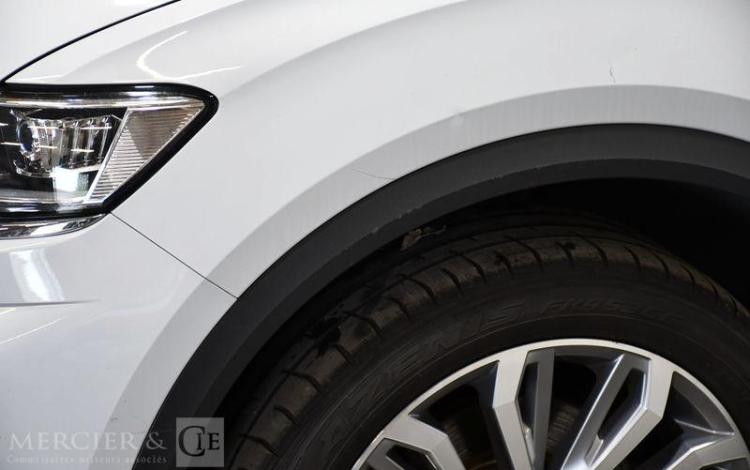 VOLKSWAGEN T-ROC 2.0 TDI 150ch R-LINE DSG BLANC GE-288-TL