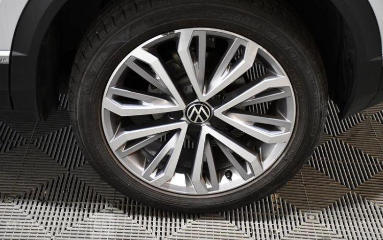 VOLKSWAGEN T-ROC 2.0 TDI 150ch R-LINE DSG BLANC GE-288-TL