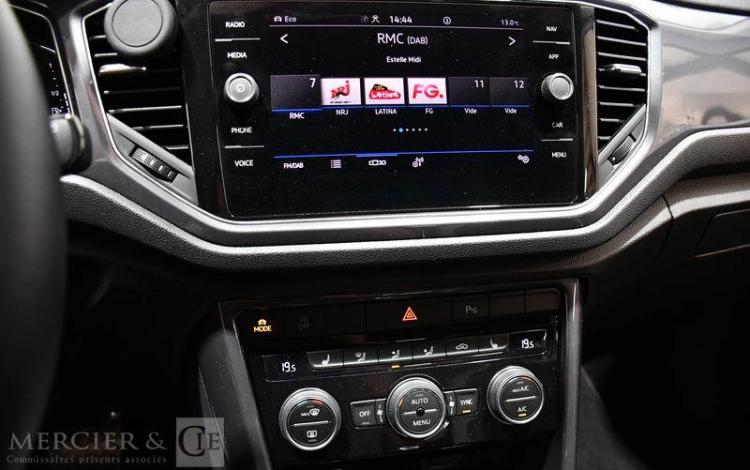 VOLKSWAGEN T-ROC 2.0 TDI 150ch R-LINE DSG BLANC GE-288-TL