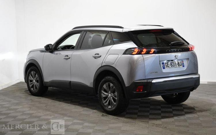 PEUGEOT 2008 1.2 PURETECH 100ch STYLE GRIS GE-631-BJ