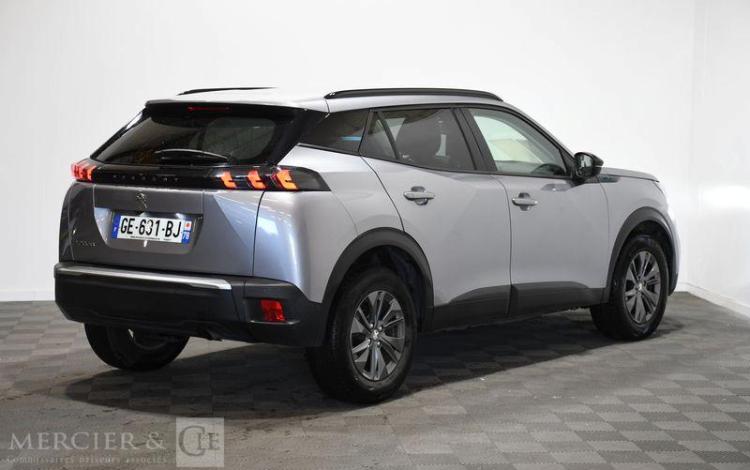 PEUGEOT 2008 1.2 PURETECH 100ch STYLE GRIS GE-631-BJ