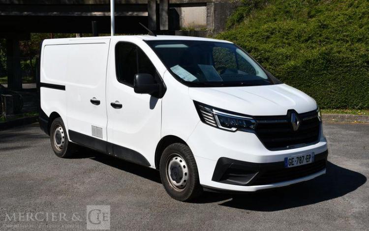 RENAULT TRAFIC L1H1 2T8 BLUE DCI 130 BLANC GE-787-EP