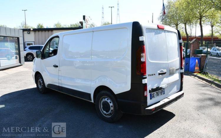 RENAULT TRAFIC L1H1 2T8 BLUE DCI 130 BLANC GE-787-EP