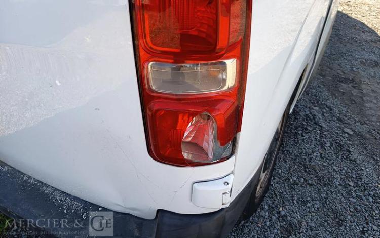 PEUGEOT EXPERT ASPHALT STANDARD 2,0 BLUEHDI – DIESEL – ANNEE 2022 BLANC GF-379-RJ