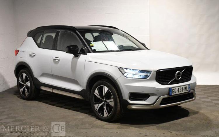 VOLVO XC40 T4 R-DESIGN 2M Y 2,5 GRIS GG-131-ML