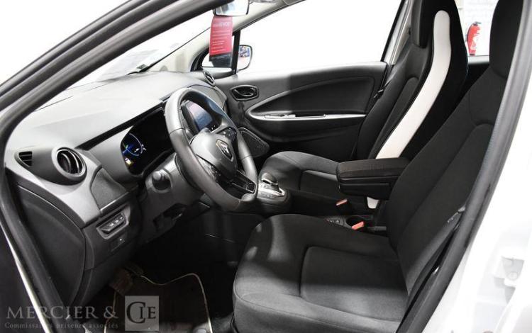 RENAULT ZOE 110ch 40KWH ACHAT-INTEGRAL EQUILIBRE BLANC GG-133-YP