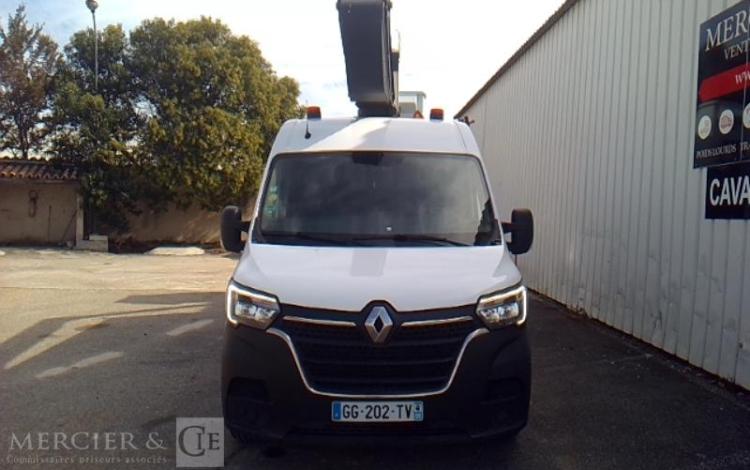 RENAULT MASTER NACELLE SUR VL 12M KLUBB KL32 181H BLANC GG-202-TV