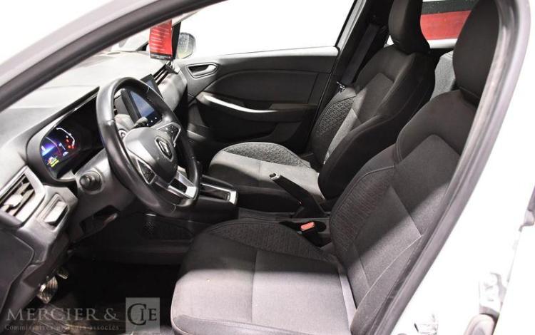 RENAULT CLIO QSTOMIZ BUSINESS E-TECH HYBRIDE 140  GG-251-MH