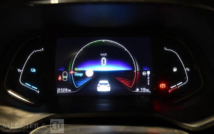 RENAULT CLIO QSTOMIZ BUSINESS E-TECH HYBRIDE 140  GG-251-MH