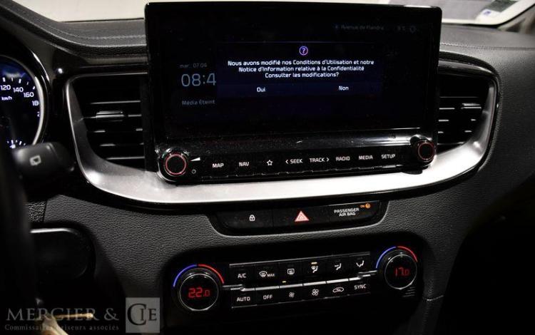 KIA CEED ACTIVE GRIS GG-321-TT