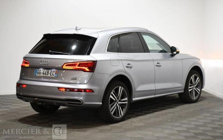 AUDI Q5 2,0 TDI 190 QUATTRO S-LINE GRIS GG-449-EC