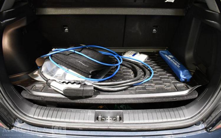 HYUNDAI KONA CREATIVE GRIS GG-515-JV