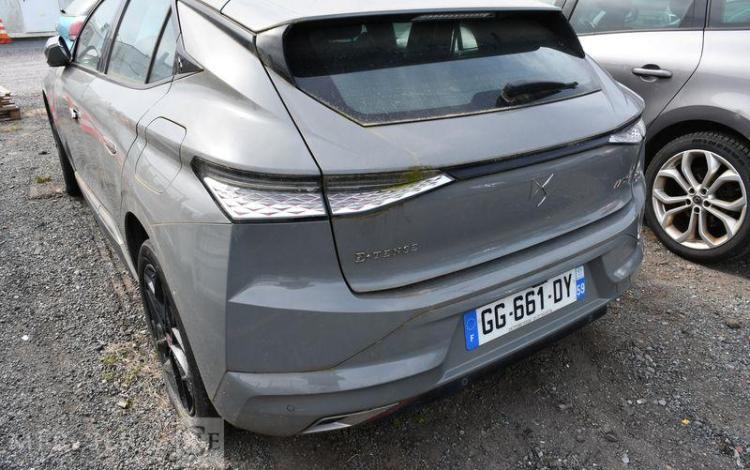 DS DS4 e-TENSE 225 PERFORMANCE GRIS GG-661-DY