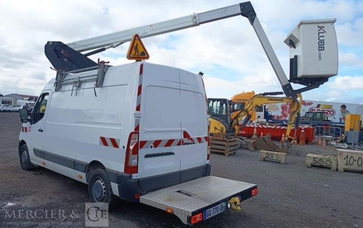 RENAULT MASTER L2H2  NACELLE KLUBB  KL32 – 12 METRES – DIESEL – 680 HEURES – ANNEE 2022 BLANC GG-770-QB