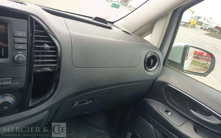 MERCEDES VITO 1.9 CDI 190CV BA 9G-TRONIC BLANC GH-007-HF