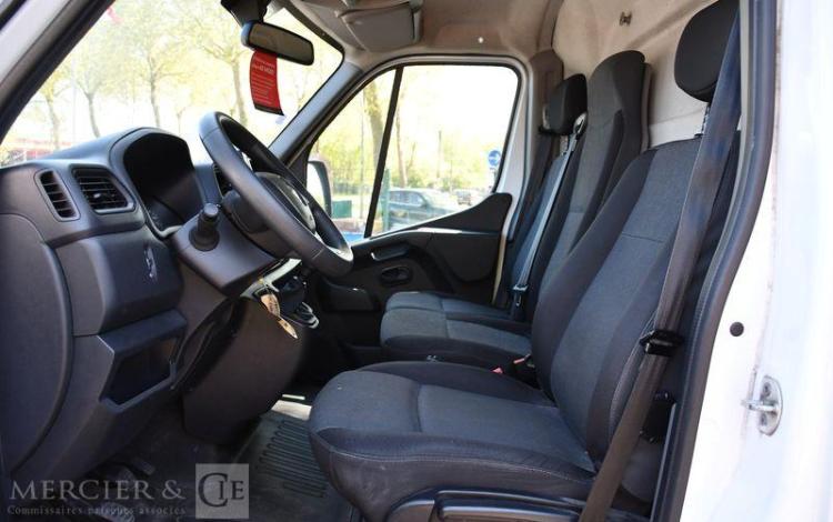 RENAULT MASTER CF F3500 L2H2 BLUE DCI 135 E6E BLANC GH-085-RW