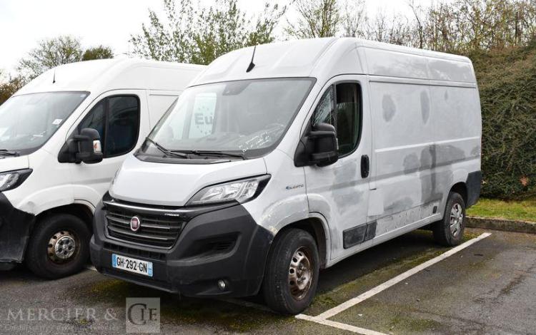 FIAT e-DUCATO 3T5 ELECTRIQUE 120ch 47KWH L2H2 GRIS GH-292-GN