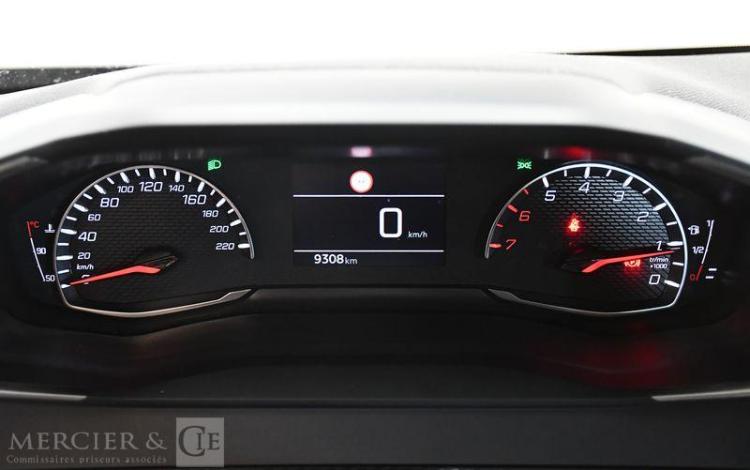 PEUGEOT 2008 ACTIVE PACK PURE TECH GRIS GH-590-DT