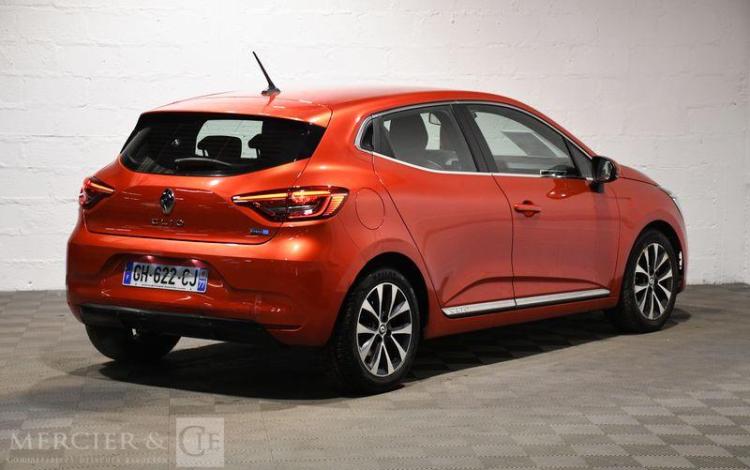 RENAULT CLIO V 1.6 E-TECH 140ch MHEV INTENS BVA ROUGE GH-622-CJ